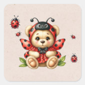 ラディバグのような格好をした可愛らしいテディベア スクエアシール (正面)