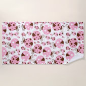 ラディバグのパターン，かわいいラディバグ，ピンクのラディバグ ビーチタオル (正面)