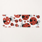 ラディバグのパターン，かわいいラディバグ，赤いラディバグ ヨガマット (正面(横))