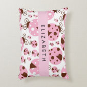ラディバグのパターン,ピンクのラディバグ,あなたの名前 アクセントクッション (正面(垂直))