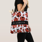 ラディバグのパターン,赤いラディバグ,あなたの名前 トートバッグ (クローズアップ)