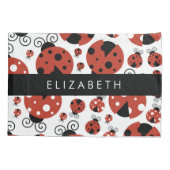 ラディバグのパターン，赤いラディバグ，あなたの名前 枕カバー (裏面)