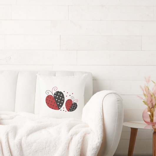 ラディバグハートかわいい クッション (ソファ)