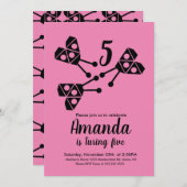 ラディバグモダンバグ幾何学誕生日ピンク 招待状 (正面/裏面)