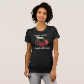 ラディバグ散策 – マムズガーデン Tシャツ (正面フル)