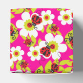 ラディバグ赤ピンクパターン子供パーティーギフトボックス フェイバーボックス (上部)