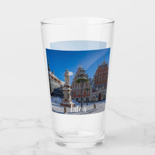 ラトビアのリガの歴史的市内中心部 タンブラーグラス (正面)