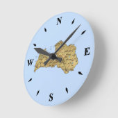 ラトビアの地図時計 ラウンド壁時計 (傾斜)