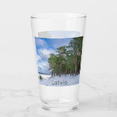 ラトビアの海岸近くの松林 タンブラーグラス (裏面)