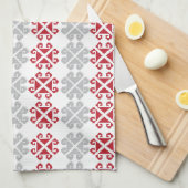 ラトビアの赤と灰色の幾何学的なムーンクロス キッチンタオル (四つ折り)