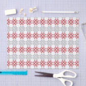 ラトビアの赤と灰色の幾何学的なムーンクロス 薄葉紙 (クラフト)