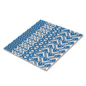 ラトビアの青と白のフォークアートパターン タイル (側面)