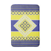 ラトビアフォークアートブルー黄色の幾何学的メダリオン バスマット (正面縦)