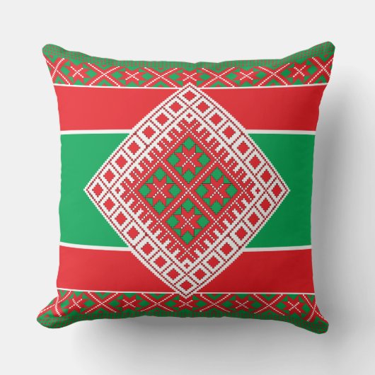 ラトビアフォークアート赤と緑の幾何学的メダリオン クッション (正面)