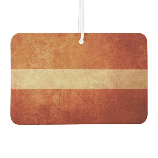 ラトビア国旗 カーエアーフレッシュナー (正面)