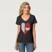 ラトビイタリアンア国旗のハート Tシャツ (正面フル)