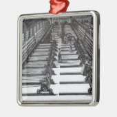 ラバの回転 メタルオーナメント (左)