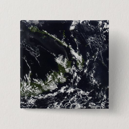 ラバウルのカルデラからの火山のプルーム 缶バッジ (正面)