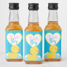 ラバーダックジェンダーがチームボーイの好意を明らかにする リキュールボトルラベル
