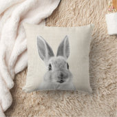 ラビットホワイトグレーアイボリーベージュウォーミングニュートラルコテージ クッション (ブランケット)