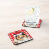 ラフなコリードッグとレッドホリデープレイドクリスマス コースター (右側)