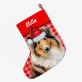 ラフなコリードッグホリデーレッドプレイドパーソナライズされた ラージクリスマスストッキング (裏面 (吊り時))