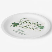 ラブでラッキーなパトリックのモダン ブライダルシャワー ペーパープレート (アングル)