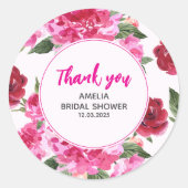 ラブはエアにピンクの花の ブライダルシャワー ラウンドシール (正面)