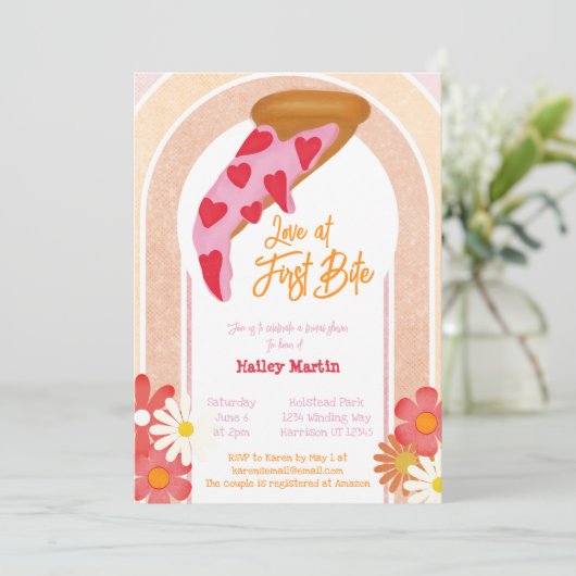 ラブアットファーストバイトピザパーティーブライダルシャワー 招待状 (スタンド正面)