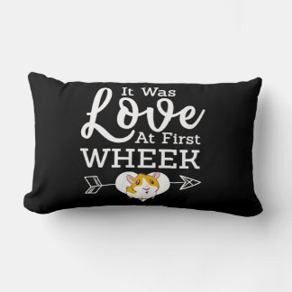 ラブアットファーストホークギニアピグキャヴィロードデント ランバークッション