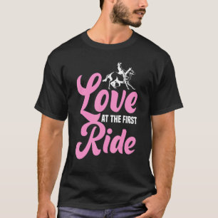 ラブアットファーストライドレーストラックホースレーサーダービー Tシャツ