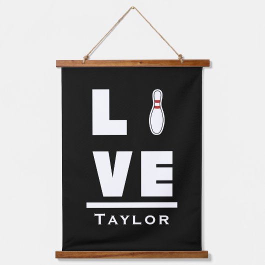 ラブアンドライブテンピンボーリングボウリングをする人、 クリケットの投手スポーツファン 吊り下げ型タペストリー (正面)