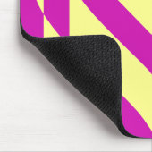 ラブイエローオンパープル マウスパッド (コーナー)