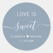 ラブイズスイートダスティブルー結婚式の引き出物 ラウンドシール (正面)