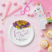 ラブイズスウィートフローラブーケ | 黄色がかった紫色 ペーパープレート (パーティー)