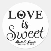 ラブイズスウィートブラック&ホワイトモダン結婚式の引き出物 ラウンドシール (正面)