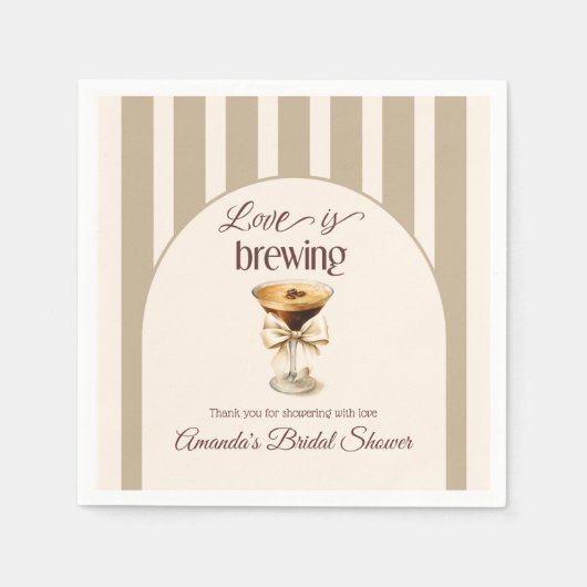 ラブイズブルーイングエスプレッソマルティニボウブライダルシャワー スタンダードカクテルナプキン (正面)