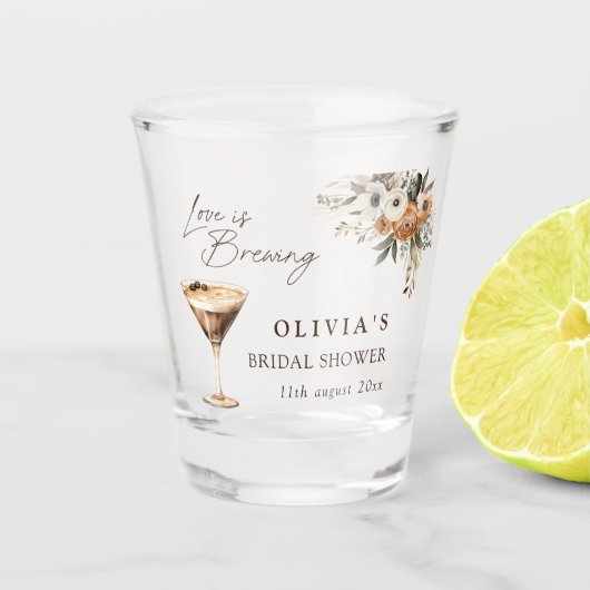 ラブイズブルーイングエスプレッソマルティーニブライダルシャワー ショットグラス (正面)
