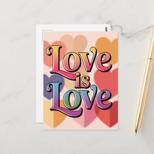 ラブイズラブカラフルハートタイポグラフィ ポストカード (正面/裏面インサイチュ)