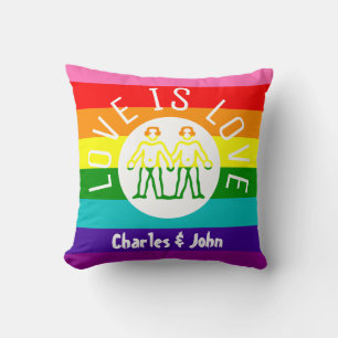 ラブイズラブタイポグラフィゲイプライドLGBTレインボー クッション