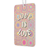 ラブイズラブプライドエアーフレッシュナー カーエアーフレッシュナー (左)