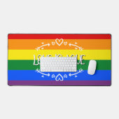 ラブイズラブレインボーLGBTQプライド デスクマット (キーボード&マウス)