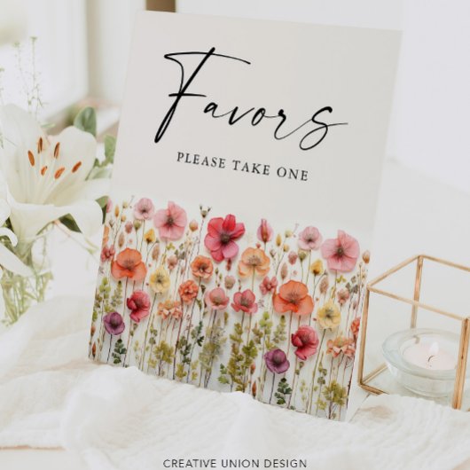 ラブイン開花ブライダルシャワーペデスタルサインを引き立てる 台座サイン