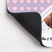 ラブカップルの写真と名前紫のハートパターン マウスパッド (コーナー)