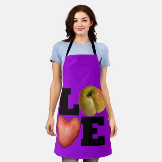 ラブコレクションポテトキッチンオールオーバーエプロン エプロン (着用した状態)