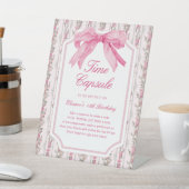 ラブシャックワンファンシー誕生日タイムカプセルサイン 台座サイン (インサイチュ)