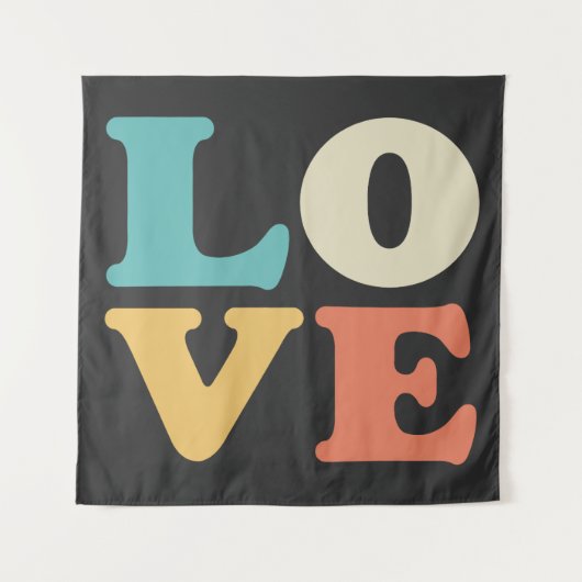 ラブタイポグラフィレトロカラースクエア タペストリー (正面)