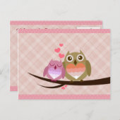 ラブハートに満ちたかわいいフクロウのカップル招待状 インビテーションポストカード (正面/裏面)