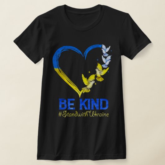 ラブハートウクライナドブウクライナは親切な態度を取る Tシャツ (レイダウン)