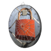 ラブハートパドロック ダーツボード (正面右)